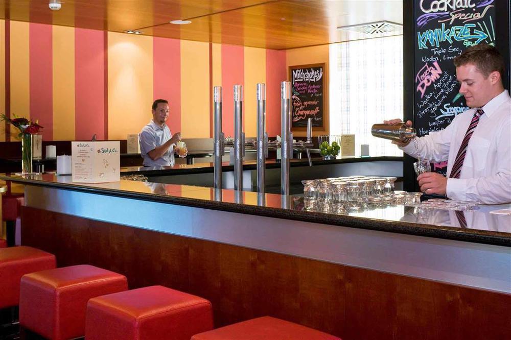 B&B Hotel Frankfurt-Messe Frankfurt am Main Restaurant photo